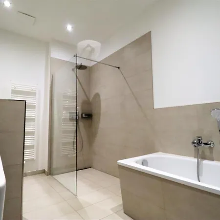 아파트 Wreecher Idyll 16 Grosses Mit Badewanne Und Panoramablick 푸트버스